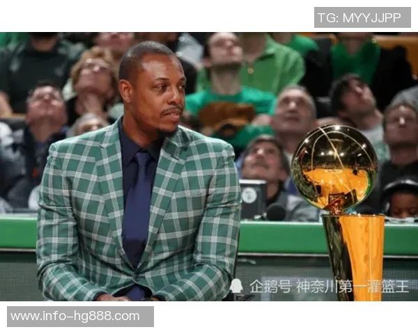 女主持与皮尔斯激辩感情界限亲吻与搂抱的道德考量