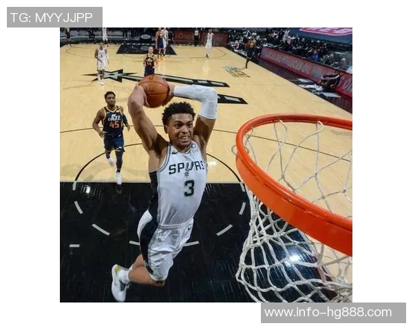 凯尔登约翰逊表现平平12分1板1助外线手感不佳三分球未能命中